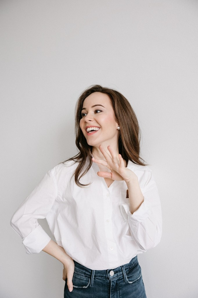 Headshot of Cătălina, cohort mentor and lead instructor for Unhinged Design.